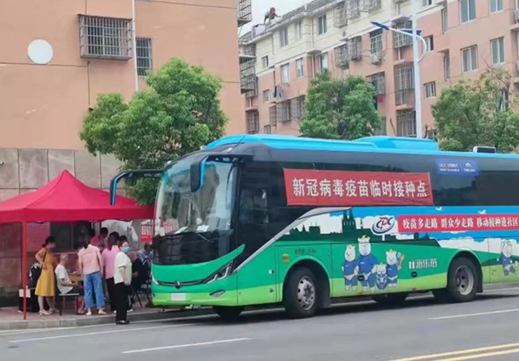 送苗上门！立博移动疫苗接种车开进社区