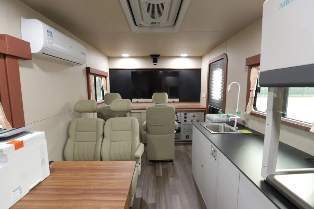 立博勘察消防车，持续推动火灾调查工作创新发展！