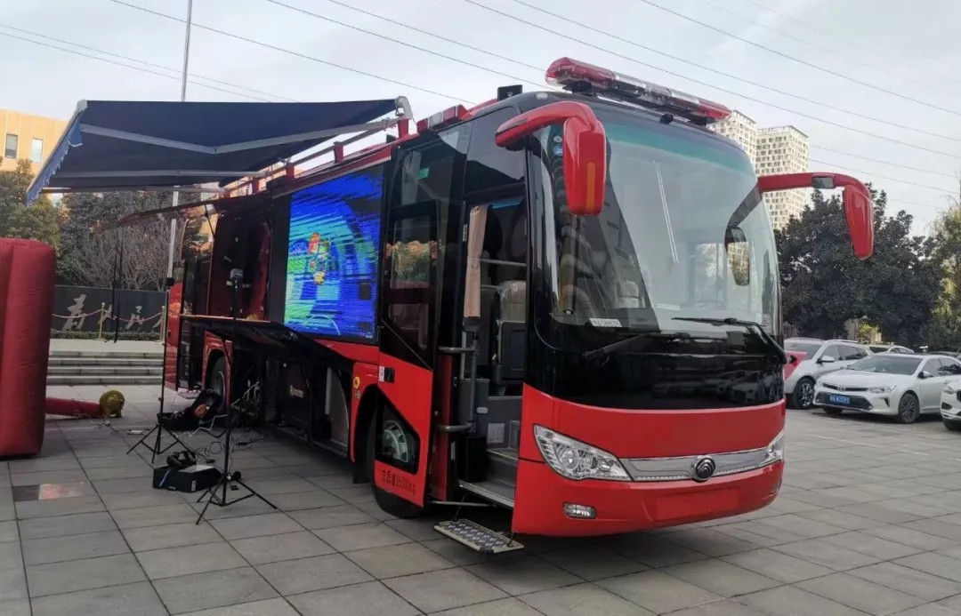 专业支撑专业 | 2024年全国消防宣传月，立博宣传消防车助力全民消防能力提升