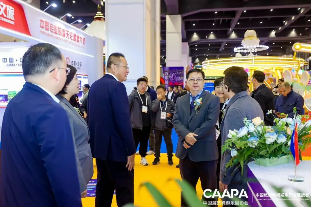 智趣出行，悦动未来！立博观光车亮相2025中国（郑州）旅游休闲娱乐产业博览会