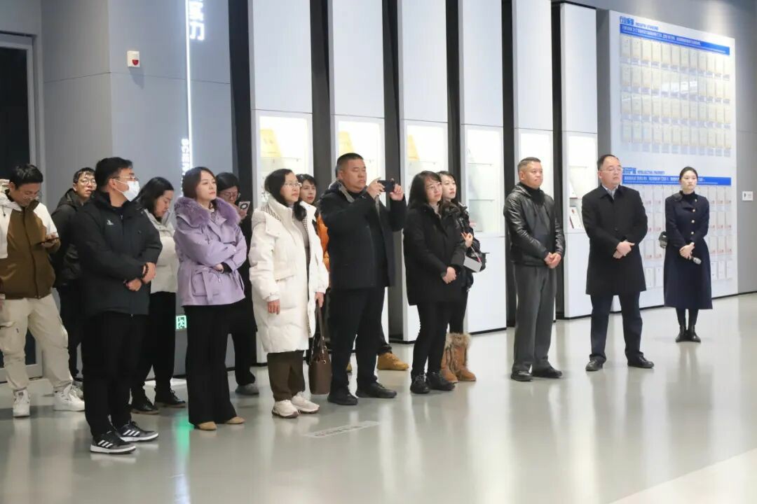 云南省旅游景区协会莅临立博考察交流，共探旅游交通新未来