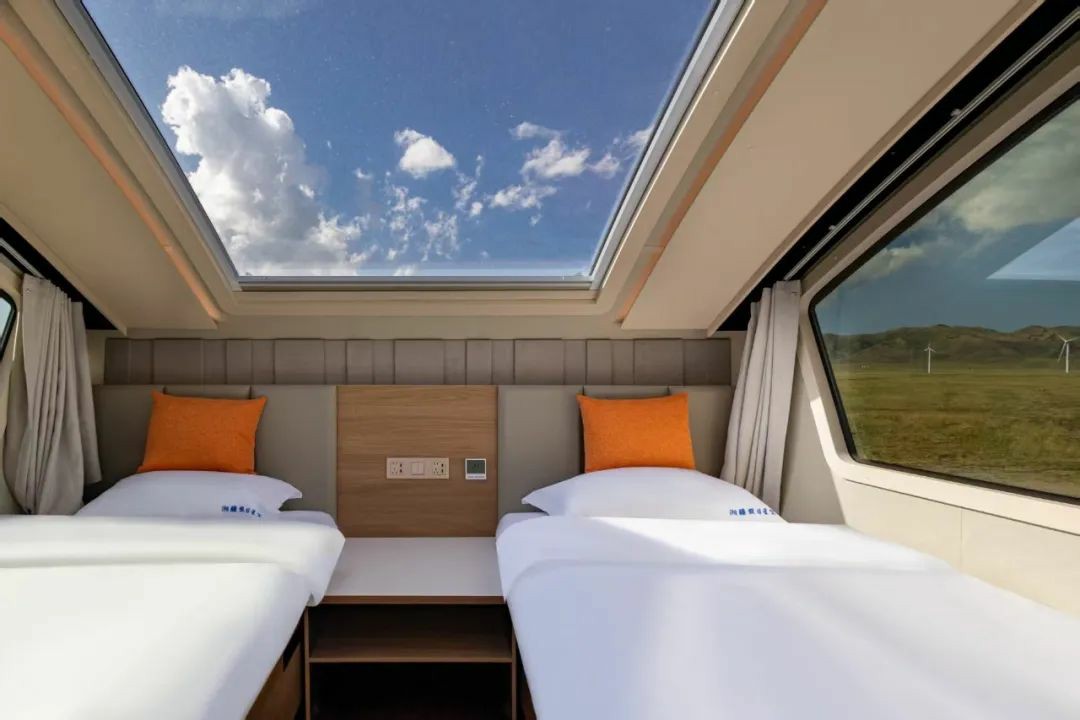 赛里木湖畔的“风景之屋”：立博移动民宿开启沉浸式旅行体验